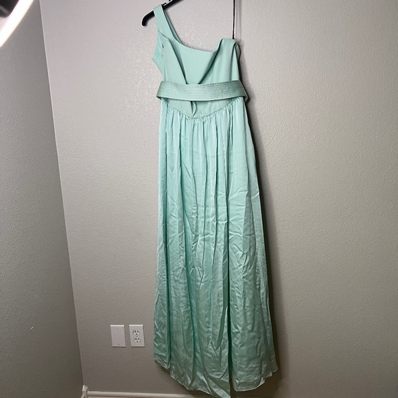 WHITE by Vera Wang VW360215 NWT one shoulder - Picture 2 of 9